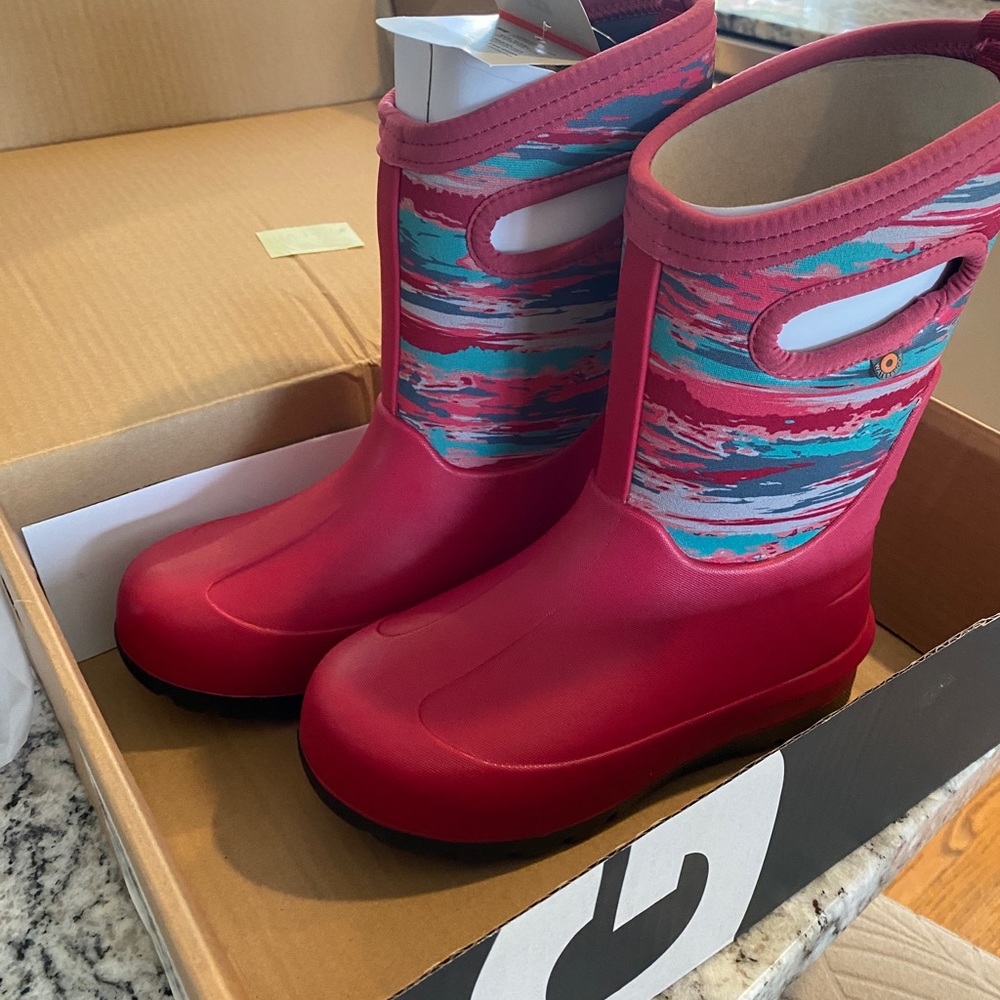 Bogs Kid's Neo Classic Sunset Boot-New In Box! Size 3